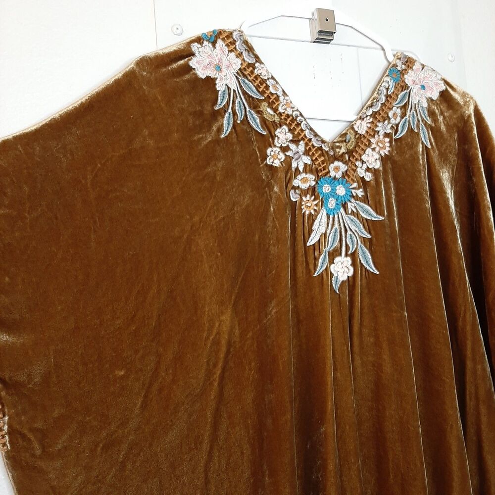 NEW Johnny Was Serafina Kaftan Dress Brown / Yellow Women M Embroidery Velvet - Picture 14 of 16